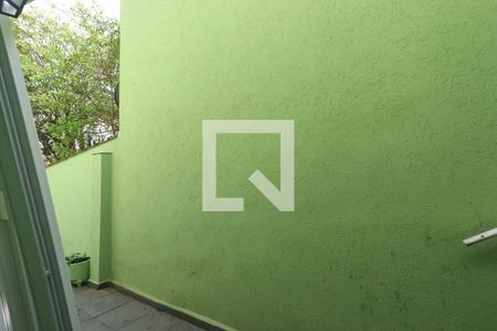 Vista de casa de condomínio para alugar com 1 quarto, 80m² em Vila Isolina Mazzei, São Paulo