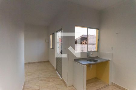 Cozinha de kitnet/studio para alugar com 1 quarto, 28m² em Vila Santa Isabel, Campinas