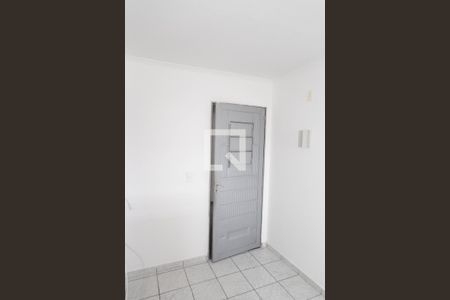 Sala de apartamento para alugar com 1 quarto, 30m² em Taboão, Diadema