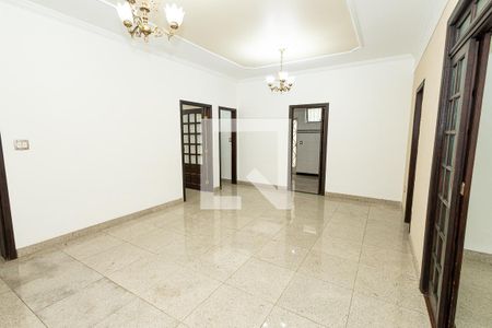 Sala de casa para alugar com 3 quartos, 243m² em Itapoã, Belo Horizonte
