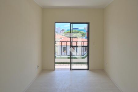 Sala de apartamento para alugar com 3 quartos, 98m² em Vila Itapura, Campinas