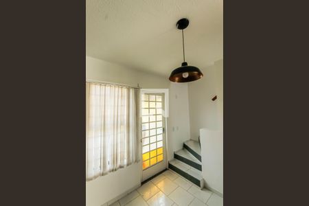 Sala de casa de condomínio para alugar com 1 quarto, 108m² em Parque Villa Flores, Sumaré
