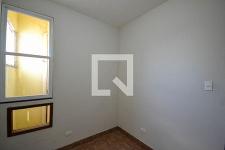 Quarto de casa para alugar com 2 quartos, 115m² em Heliópolis, Belford Roxo