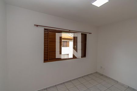 Quarto 1 de casa de condomínio para alugar com 2 quartos, 60m² em Residencial Burato, Campinas