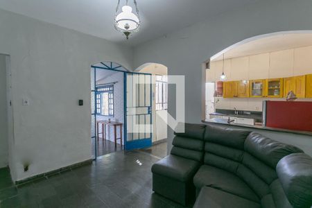 Sala 2 de casa para alugar com 3 quartos, 100m² em União, Belo Horizonte