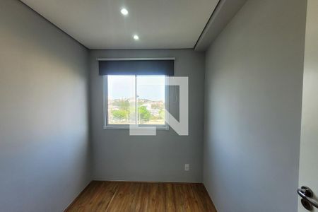 Quarto 1 de kitnet/studio à venda com 2 quartos, 34m² em Parque Fongaro, São Paulo