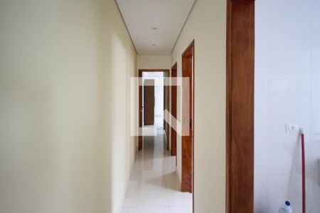 Corredor de casa de condomínio à venda com 2 quartos, 70m² em Jardim Tietê, São Paulo