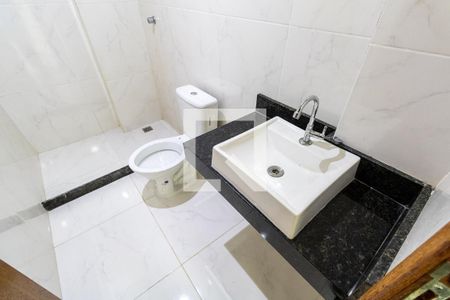 Banheiro do Quarto 1 de casa para alugar com 2 quartos, 90m² em Campo Grande, Rio de Janeiro