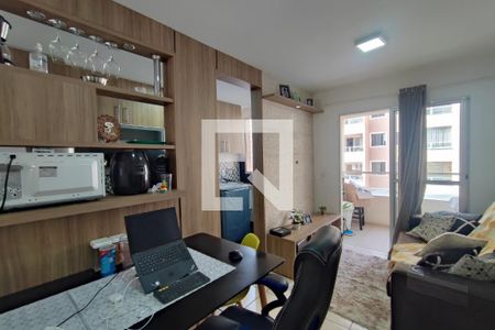 Sala de Estar e Jantar  de apartamento para alugar com 2 quartos, 55m² em Jardim Nova Europa, Campinas