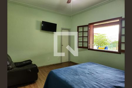 Quarto 1 de casa à venda com 5 quartos, 210m² em Sagrada Família, Belo Horizonte