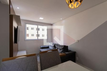 Sala  de apartamento para alugar com 2 quartos, 41m² em Itaquera, São Paulo