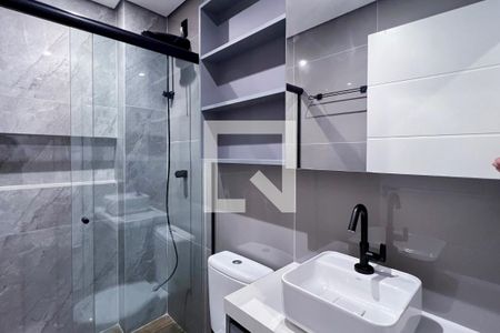 Banheiro de kitnet/studio para alugar com 1 quarto, 29m² em Planalto Paulista, São Paulo