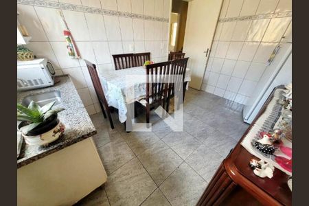 Casa à venda com 3 quartos, 122m² em Jardim Estoril, Campinas