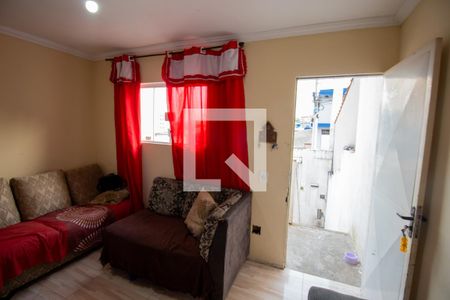 Sala de casa para alugar com 2 quartos, 68m² em Vila São Paulo, Ferraz de Vasconcelos