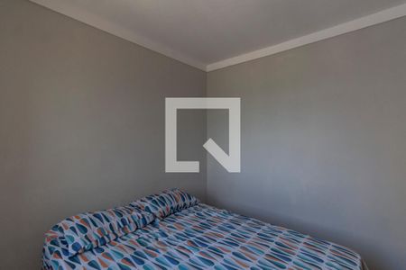 Quarto 1 de apartamento para alugar com 2 quartos, 33m² em Itaquera, São Paulo