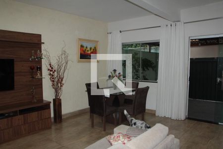 Sala de casa para alugar com 3 quartos, 280m² em Planalto, Belo Horizonte