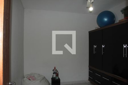 Quarto 1 de casa para alugar com 3 quartos, 280m² em Planalto, Belo Horizonte