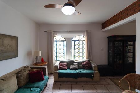 Salas de casa para alugar com 4 quartos, 169m² em Jardim Flamboyant, Campinas
