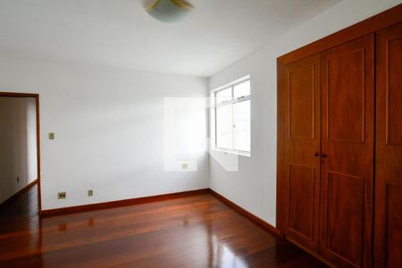 Suíte de apartamento para alugar com 3 quartos, 115m² em Santa Lúcia, Belo Horizonte