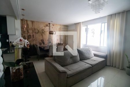 Sala de apartamento à venda com 3 quartos, 90m² em Betim Industrial, Betim