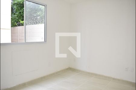 Quarto 1 de apartamento para alugar com 2 quartos, 60m² em Guaratiba, Rio de Janeiro