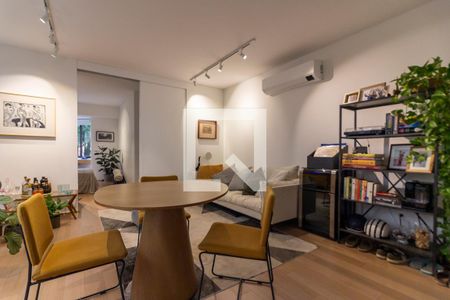 Sala de apartamento para alugar com 1 quarto, 50m² em Jardim Paulistano, São Paulo