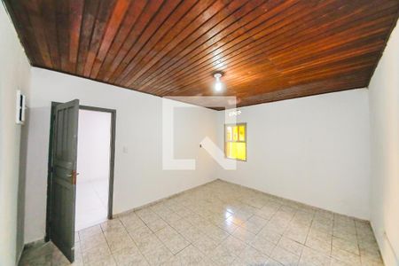 Quarto 2 de casa para alugar com 2 quartos, 95m² em Vila Ema, São Paulo