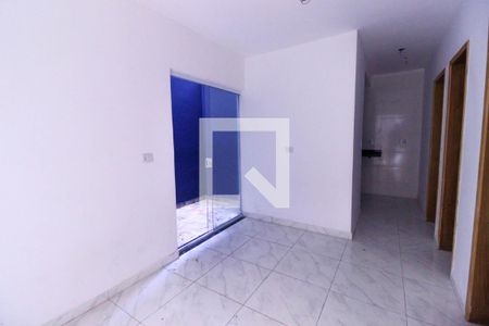 Sala de casa de condomínio à venda com 2 quartos, 52m² em Vila Esperança, São Paulo