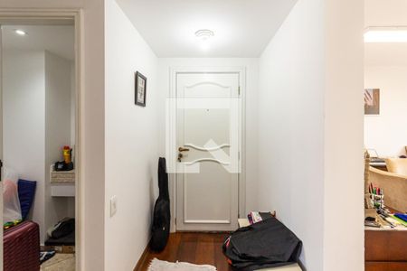 Sala - Entrada de apartamento para alugar com 2 quartos, 95m² em Higienópolis, São Paulo