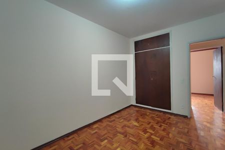 Quarto 2 de apartamento para alugar com 2 quartos, 66m² em Cambuí, Campinas