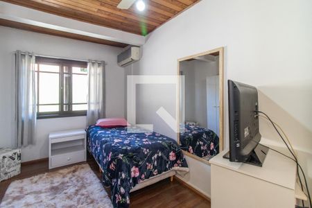 Quarto 1 de casa à venda com 5 quartos, 284m² em Teresópolis, Porto Alegre