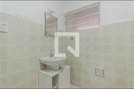 Banheiro de apartamento para alugar com 1 quarto, 49m² em Aclimação, São Paulo
