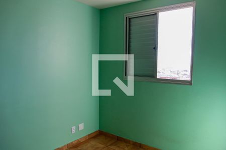 Quarto 2 de apartamento para alugar com 2 quartos, 56m² em Jardim Roberto, Osasco