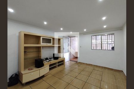 Sala de casa para alugar com 1 quarto, 150m² em Jardim Temporim, Ferraz de Vasconcelos