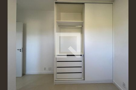Suíte de apartamento para alugar com 2 quartos, 51m² em Chácaras Alpina, Valinhos