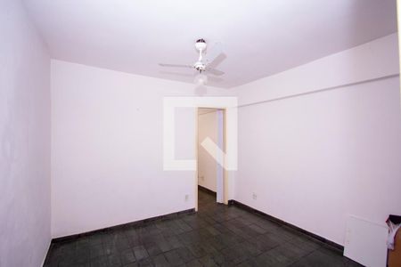 Sala de apartamento para alugar com 1 quarto, 48m² em Barro Vermelho, São Gonçalo