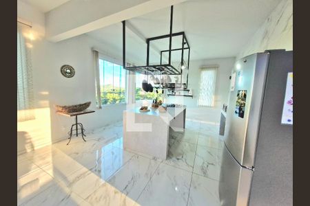 Sala de casa à venda com 4 quartos, 470m² em Lundcéia, Lagoa Santa