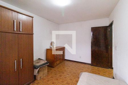 Quarto 1 de casa para alugar com 3 quartos, 100m² em Vila Caldas, Carapicuíba