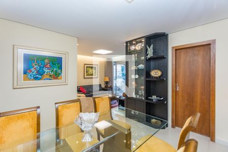 Sala 1 de apartamento à venda com 3 quartos, 122m² em Buritis, Belo Horizonte