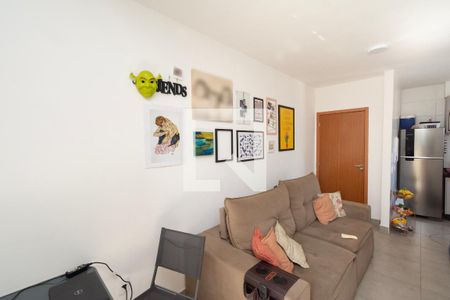 Sala de apartamento à venda com 2 quartos, 60m² em Eldorado, Contagem