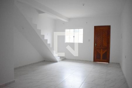 Sala de casa de condomínio para alugar com 3 quartos, 88m² em Campo Comprido, Curitiba