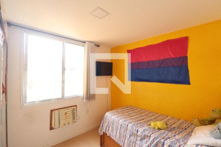 Quarto 2 de apartamento para alugar com 2 quartos, 50m² em Porto Novo, São Gonçalo