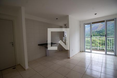 Sala de apartamento para alugar com 3 quartos, 60m² em Barra da Tijuca, Rio de Janeiro