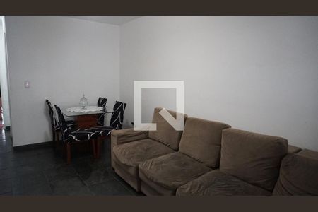 Sala de casa à venda com 2 quartos, 150m² em Jardim Maria Rosa, Taboão da Serra