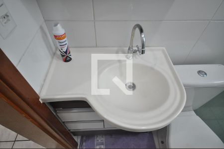 Banheiro de apartamento para alugar com 1 quarto, 47m² em Vila Medeiros, São Paulo