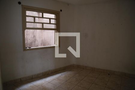 Quarto 1 de casa para alugar com 2 quartos, 60m² em Vila Albertina, São Paulo