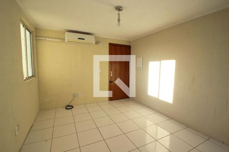 Sala de apartamento para alugar com 2 quartos, 39m² em Vila Nova, Porto Alegre