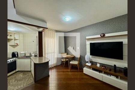 Sala de apartamento à venda com 1 quarto, 55m² em Lourdes, Belo Horizonte