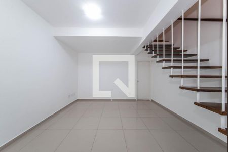 Sala de casa para alugar com 2 quartos, 100m² em Brooklin, São Paulo