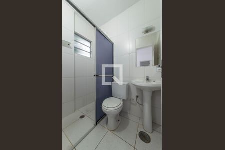 Banheiro Social 1 de casa para alugar com 2 quartos, 100m² em Brooklin, São Paulo